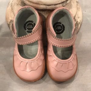 Livie and Luca size 6 pale pink ruched EUC